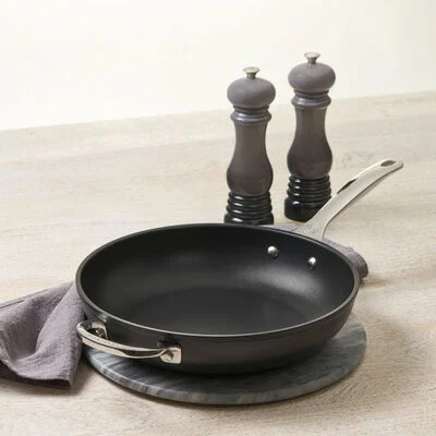 Toughened Non-stick PRO Deep Fry Pan Toughened Non-stick PRO Deep Fry Pan